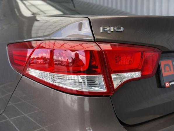 Kia Rio III Рестайлинг с пробегом 2016 года, цена 997 000 рублей, 201693 км, седан, Автокод Объявления
