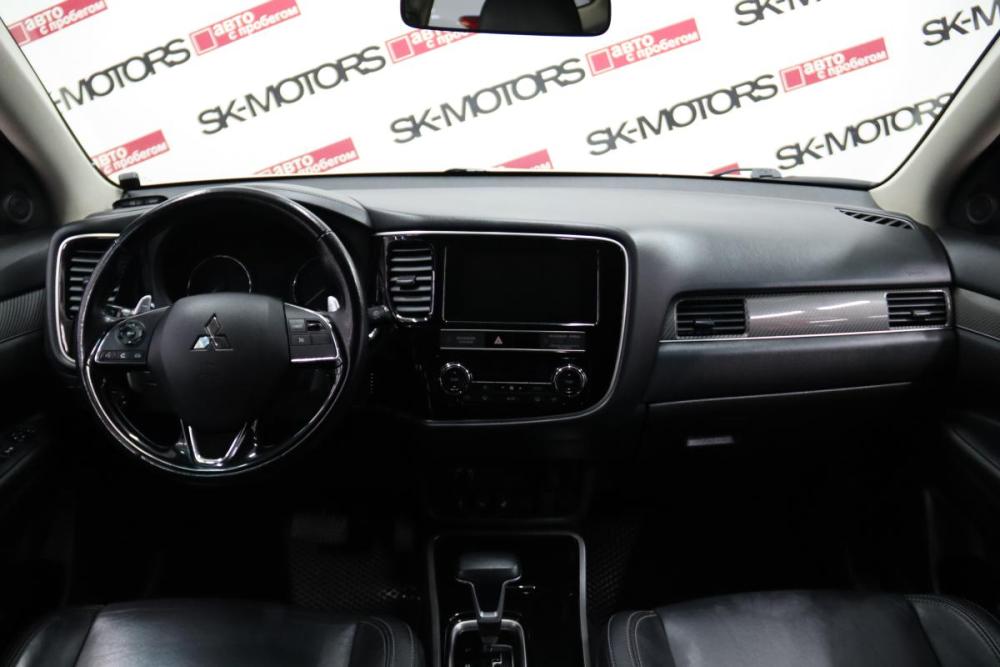 Mitsubishi Outlander III Рестайлинг 3 Сургут  - изображение 8
