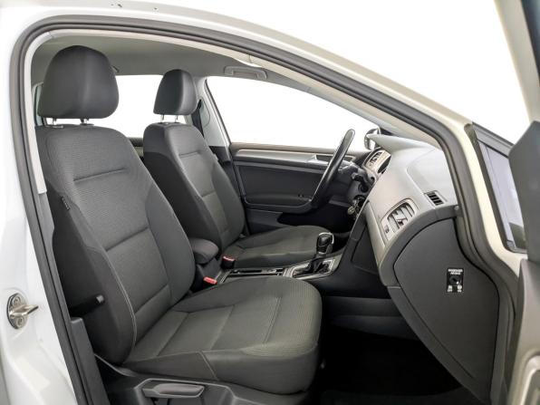 Volkswagen Golf VII с пробегом 2014 года, цена 1 180 000 рублей, 182110 км, хэтчбек, Автокод Объявления