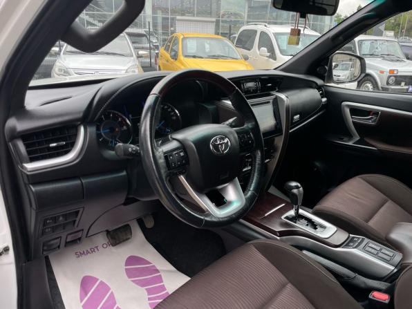 Toyota Fortuner II с пробегом 2019 года, цена 2 850 000 рублей, 45000 км, внедорожник, Автокод Объявления