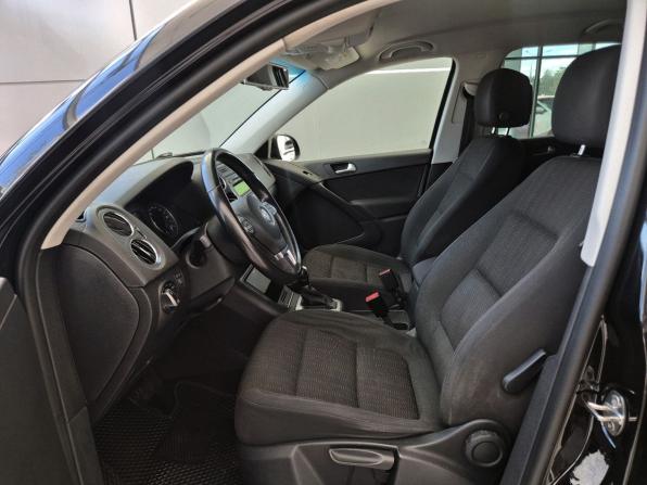 Volkswagen Tiguan I Рестайлинг с пробегом 2014 года, цена 1 049 000 рублей, 250916 км, внедорожник, Автокод Объявления