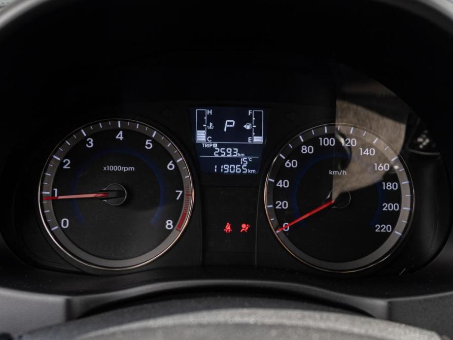 Hyundai Solaris I Рестайлинг Краснодар  - изображение 16