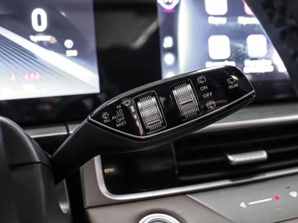 Chery Tiggo 8 Pro Plug-in Hybrid с пробегом 2023 года, цена 2 549 000 рублей, 29447 км, внедорожник, Автокод Объявления