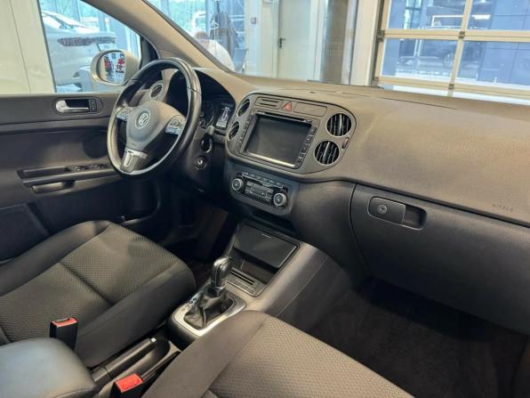 Volkswagen Golf Plus II с пробегом 2012 года, цена 590 000 рублей, 243513 км, хэтчбек, Автокод Объявления