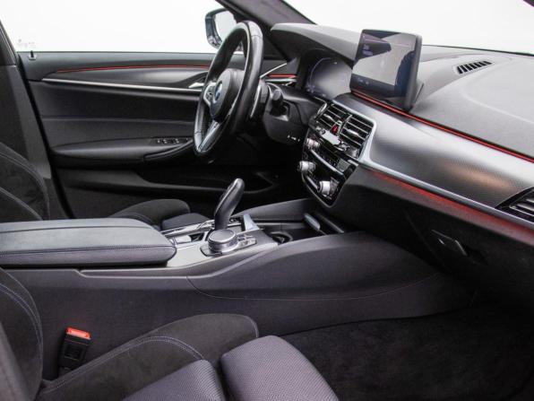 BMW 5 серии VII (G30/G31/G38) Рестайлинг с пробегом 2021 года, цена 4 310 000 рублей, 125500 км, седан, Автокод Объявления