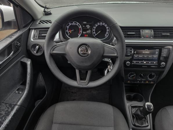 Skoda Rapid I Рестайлинг с пробегом 2019 года, цена 1 199 000 рублей, 132036 км, лифтбек, Автокод Объявления