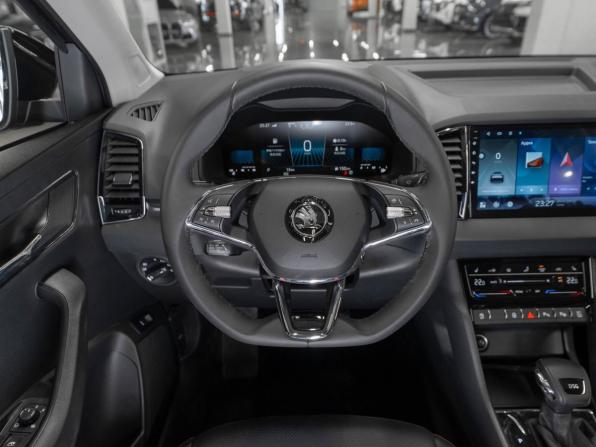 Skoda Karoq I с пробегом 2025 года, цена 3 450 000 рублей, 25 км, внедорожник, Автокод Объявления