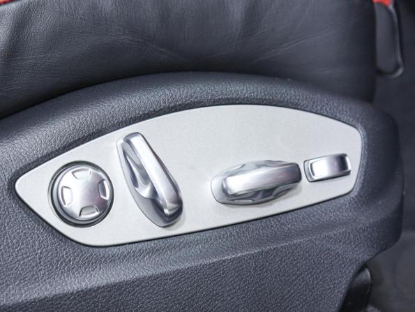 Porsche Macan I с пробегом 2015 года, цена 3 190 000 рублей, 84000 км, внедорожник, Автокод Объявления