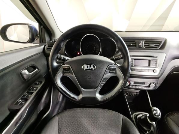 Kia Rio III Рестайлинг с пробегом 2016 года, цена 725 000 рублей, 236363 км, седан, Автокод Объявления