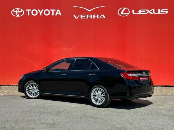 Toyota Camry VII (XV50) с пробегом 2011 года, цена 1 560 000 рублей, 210964 км, седан, Автокод Объявления