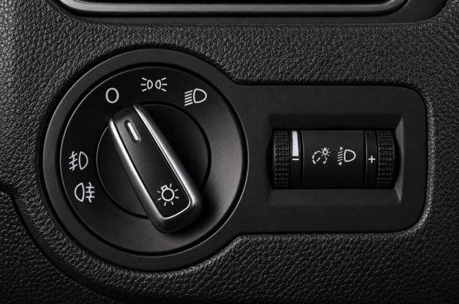 Volkswagen Polo V с пробегом 2012 года, цена 949 000 рублей, 61000 км, хэтчбек, Автокод Объявления