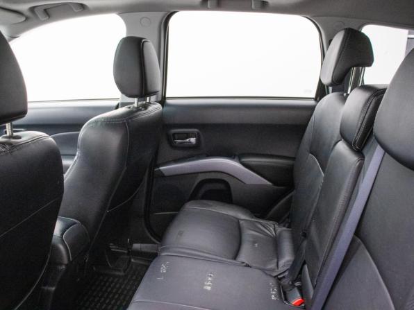 Mitsubishi Outlander II с пробегом 2008 года, цена 918 000 рублей, 232950 км, внедорожник, Автокод Объявления