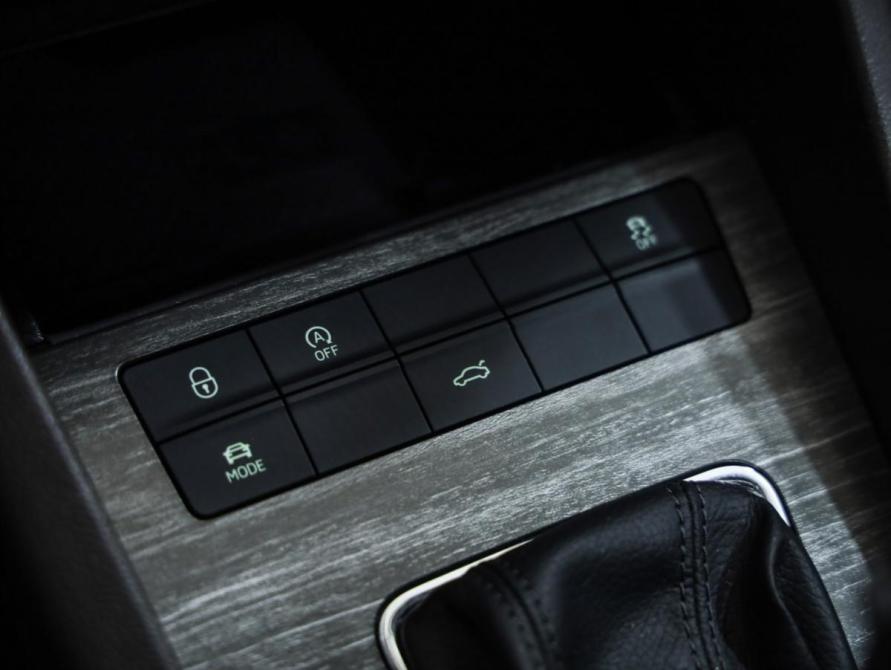 Skoda Octavia III (A7) Санкт-Петербург  - изображение 17