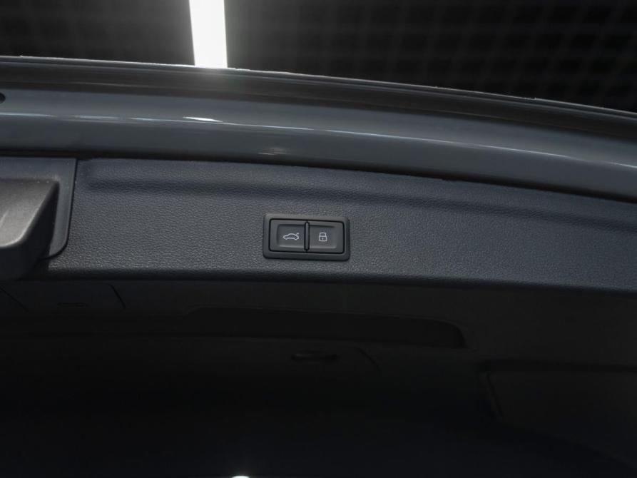 Audi Q3 II (F3) Москва  - изображение 21