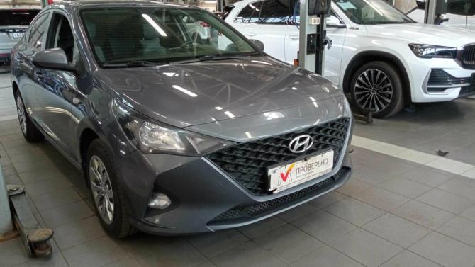 Hyundai Solaris II Рестайлинг с пробегом 2021 года, цена 1 650 000 рублей, 104570 км, седан, Автокод Объявления