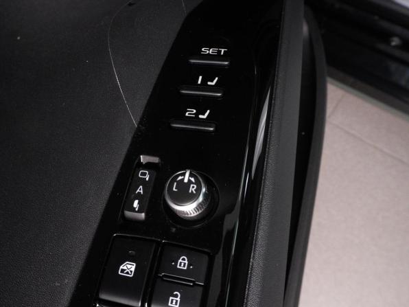 Toyota Camry IX (XV80) China Market с пробегом 2026 года, цена 4 365 000 рублей, 59 км, седан, Автокод Объявления