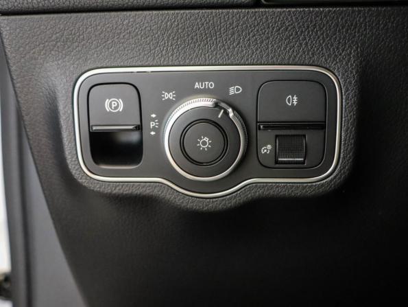 Mercedes-Benz GLA II (H247) с пробегом 2020 года, цена 3 975 000 рублей, 49895 км, внедорожник, Автокод Объявления