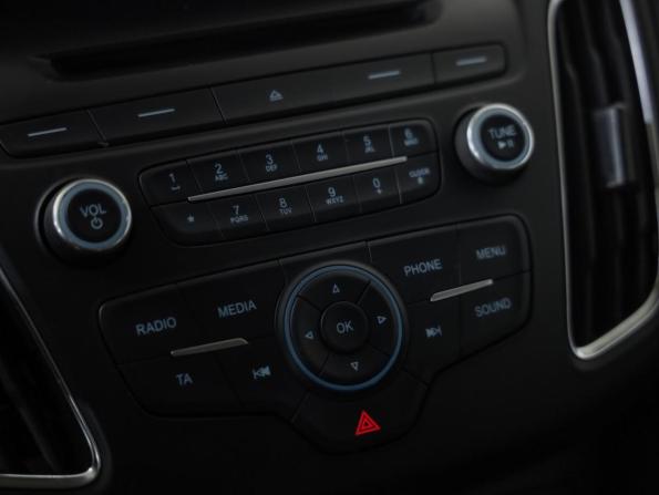 Ford Focus III Рестайлинг с пробегом 2018 года, цена 960 000 рублей, 183124 км, универсал, Автокод Объявления
