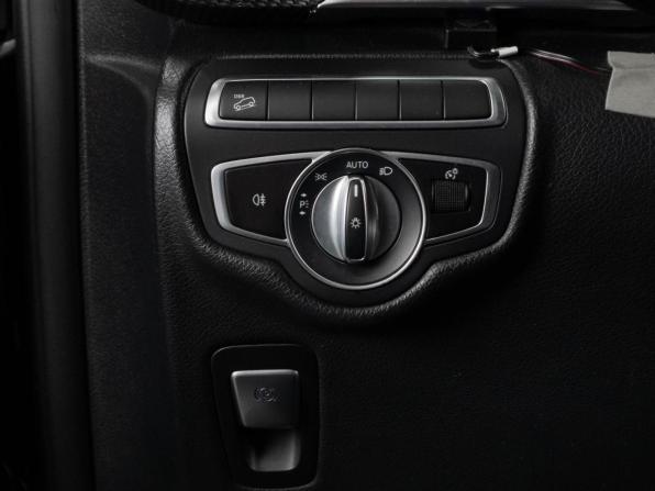 Mercedes-Benz V-Класс III (W447) Рестайлинг с пробегом 2020 года, цена 5 939 000 рублей, 127716 км, минивэн, Автокод Объявления