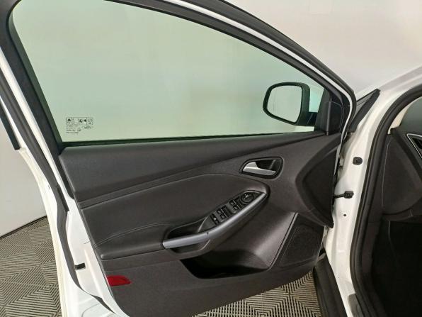 Ford Focus III с пробегом 2011 года, цена 675 000 рублей, 176700 км, хэтчбек, Автокод Объявления