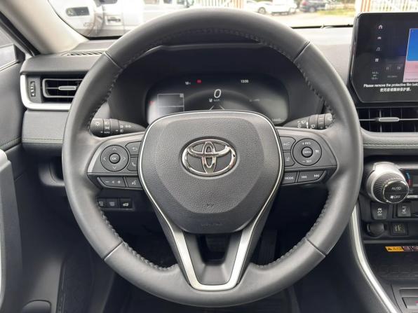 Toyota RAV4 V (XA50) с пробегом 2024 года, цена 3 499 900 рублей, 14445 км, внедорожник, Автокод Объявления