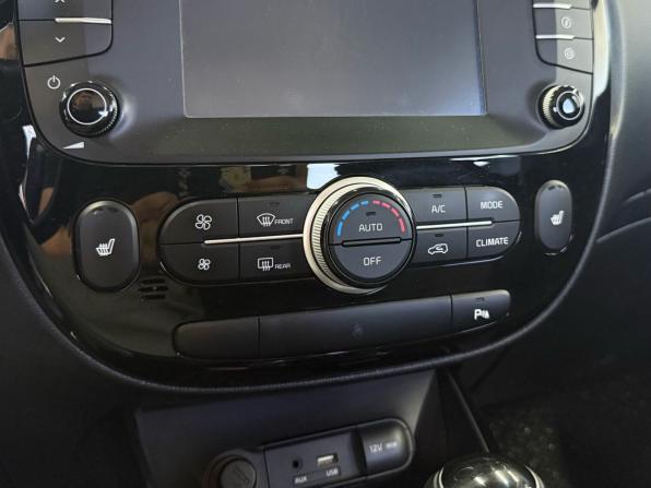 Kia Soul II Рестайлинг с пробегом 2017 года, цена 1 429 000 рублей, 99250 км, хэтчбек, Автокод Объявления