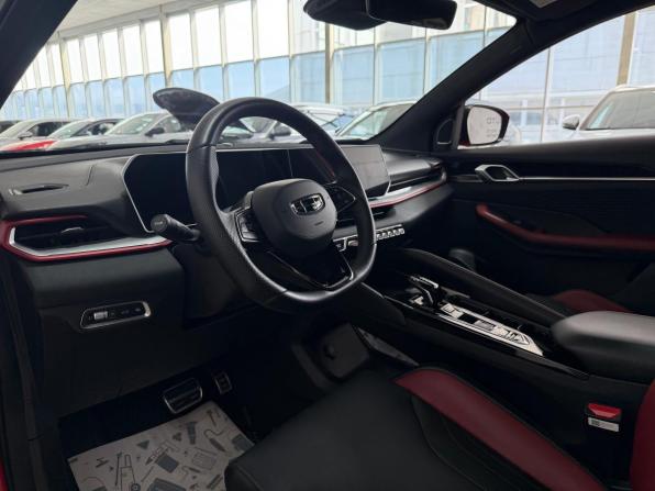 Geely Coolray I Рестайлинг с пробегом 2023 года, цена 2 100 000 рублей, 30544 км, внедорожник, Автокод Объявления