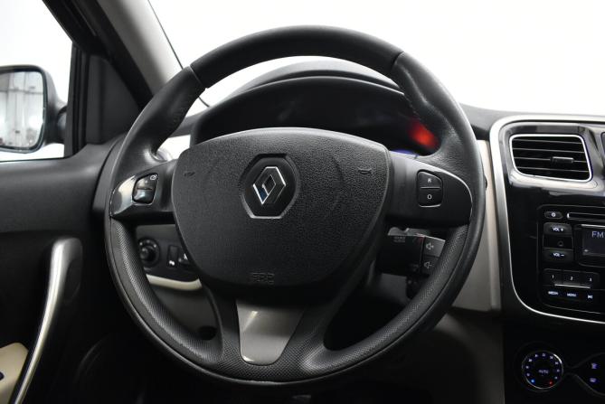 Renault Logan II с пробегом 2014 года, цена 565 000 рублей, 128693 км, седан, Автокод Объявления