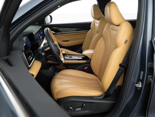 Geely Monjaro I с пробегом 2023 года, цена 3 549 999 рублей, 27131 км, внедорожник, Автокод Объявления