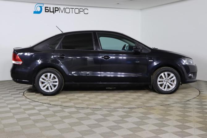 Volkswagen Polo V с пробегом 2013 года, цена 769 990 рублей, 142700 км, седан, Автокод Объявления