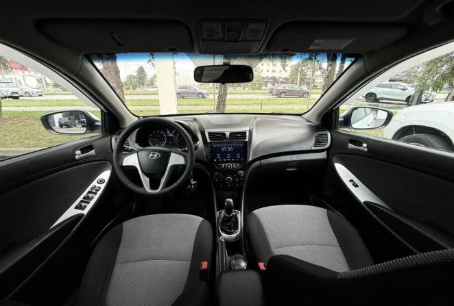 Hyundai Solaris I с пробегом 2014 года, цена 815 000 рублей, 164025 км, седан, Автокод Объявления
