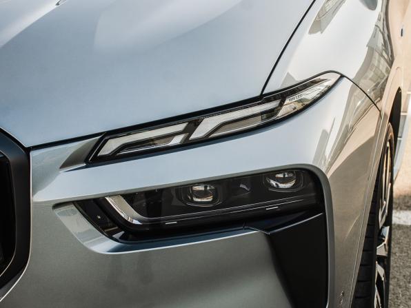 BMW X7 I (G07) Рестайлинг с пробегом 2025 года, цена 19 500 000 рублей, 13 км, внедорожник, Автокод Объявления