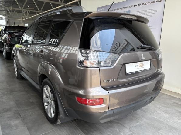 Mitsubishi Outlander II Рестайлинг с пробегом 2010 года, цена 1 062 000 рублей, 280375 км, внедорожник, Автокод Объявления