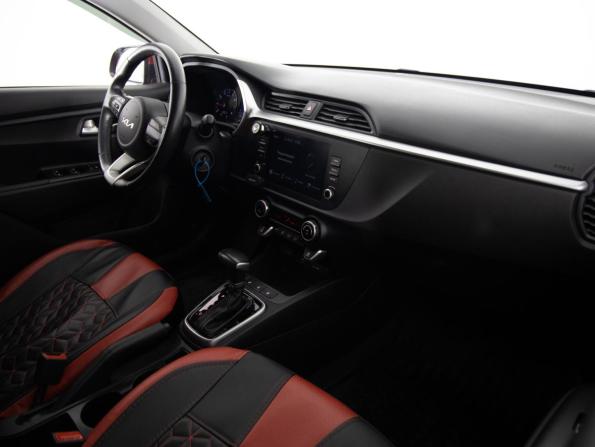 Kia Rio IV Рестайлинг с пробегом 2021 года, цена 1 999 000 рублей, 36046 км, седан, Автокод Объявления