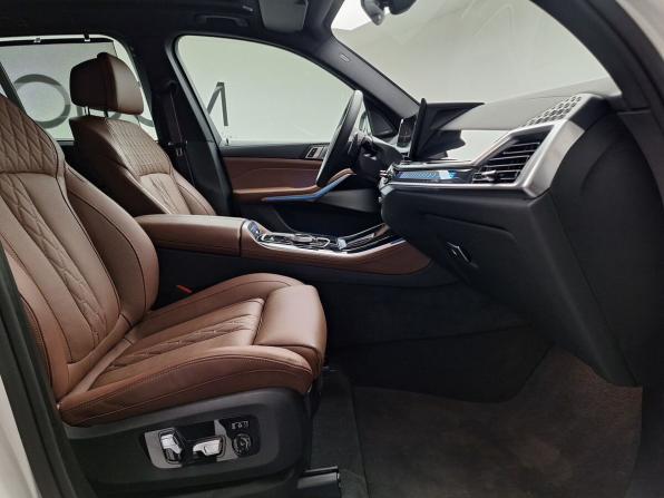 BMW X5 IV (G05/G18) Рестайлинг с пробегом 2025 года, цена 15 650 000 рублей, 7056 км, внедорожник, Автокод Объявления