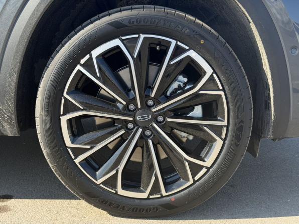 Geely Monjaro I Рестайлинг 2 с пробегом 2026 года, цена 3 950 000 рублей, 25 км, внедорожник, Автокод Объявления
