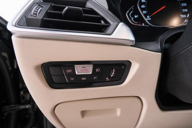 BMW 3 серии VII (G2x) с пробегом 2020 года, цена 3 199 000 рублей, 88000 км, седан, Автокод Объявления