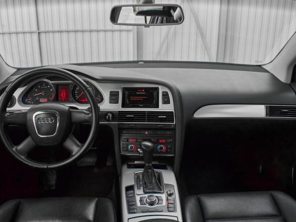 Audi A6 III (C6) Рестайлинг с пробегом 2009 года, цена 930 000 рублей, 269162 км, седан, Автокод Объявления