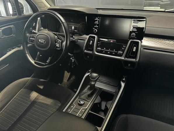Kia Sorento IV с пробегом 2021 года, цена 3 320 000 рублей, 97608 км, внедорожник, Автокод Объявления