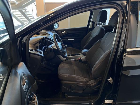 Ford Kuga II с пробегом 2013 года, цена 1 110 000 рублей, 136984 км, внедорожник, Автокод Объявления