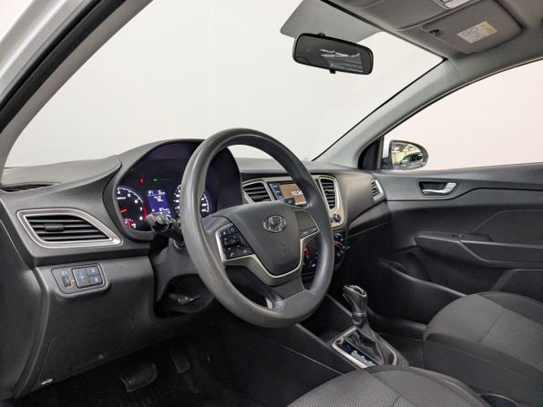 Hyundai Solaris II Рестайлинг с пробегом 2022 года, цена 1 595 000 рублей, 90141 км, седан, Автокод Объявления