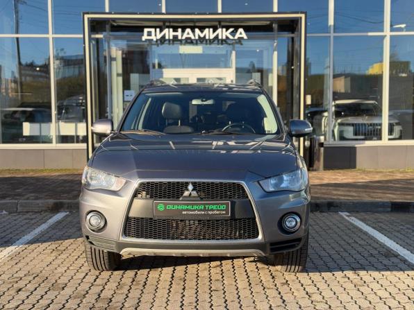 Mitsubishi Outlander II Рестайлинг с пробегом 2011 года, цена 1 033 000 рублей, 257640 км, внедорожник, Автокод Объявления