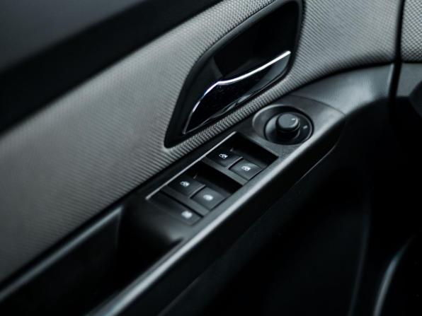 Chevrolet Cruze I Рестайлинг с пробегом 2013 года, цена 620 000 рублей, 197651 км, хэтчбек, Автокод Объявления