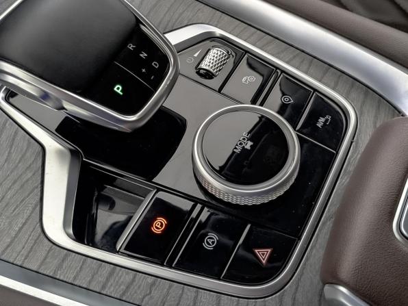 Chery Tiggo 8 Pro Max I Рестайлинг с пробегом 2024 года, цена 2 635 000 рублей, 37529 км, внедорожник, Автокод Объявления