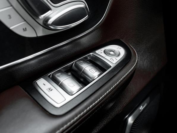 Mercedes-Benz V-Класс III (W447) с пробегом 2016 года, цена 4 525 000 рублей, 138662 км, минивэн, Автокод Объявления
