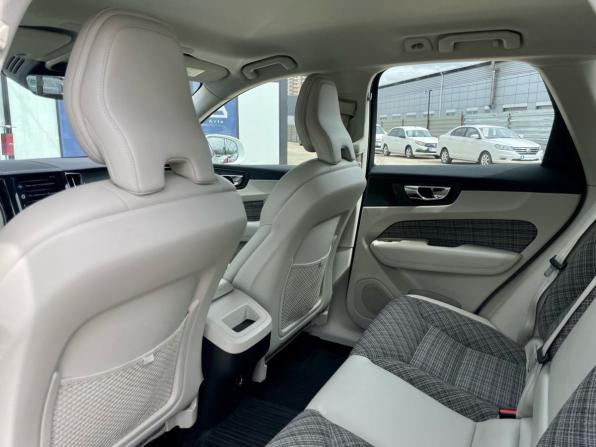 Volvo XC60 II с пробегом 2018 года, цена 3 087 000 рублей, 89000 км, внедорожник, Автокод Объявления