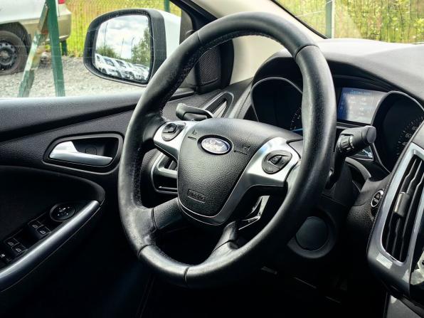 Ford Focus III с пробегом 2012 года, цена 509 000 рублей, 318000 км, седан, Автокод Объявления