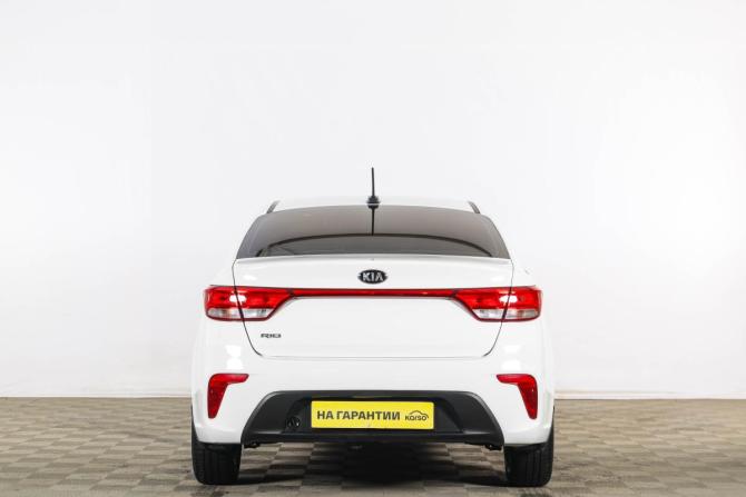 Kia Rio IV с пробегом 2018 года, цена 1 129 000 рублей, 67000 км, седан, Автокод Объявления