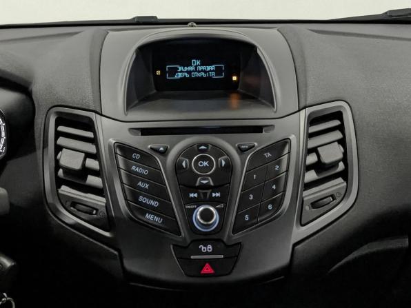 Ford Fiesta Mk6 Рестайлинг с пробегом 2015 года, цена 845 000 рублей, 76119 км, седан, Автокод Объявления