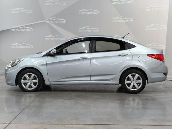 Hyundai Solaris I с пробегом 2011 года, цена 650 000 рублей, 236163 км, седан, Автокод Объявления